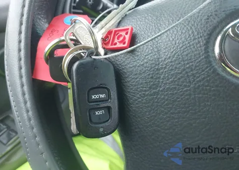 2003 Toyota Tundra Sr5 V8 from USA, damaged, VIN 5TBRT34143S333265